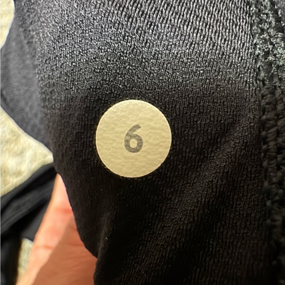 Lululemon Black Mesh Women's Zip-Up Jacket - Picture 8 of 8